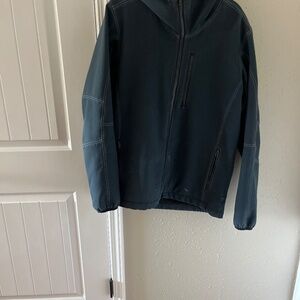 Men’s large KULH